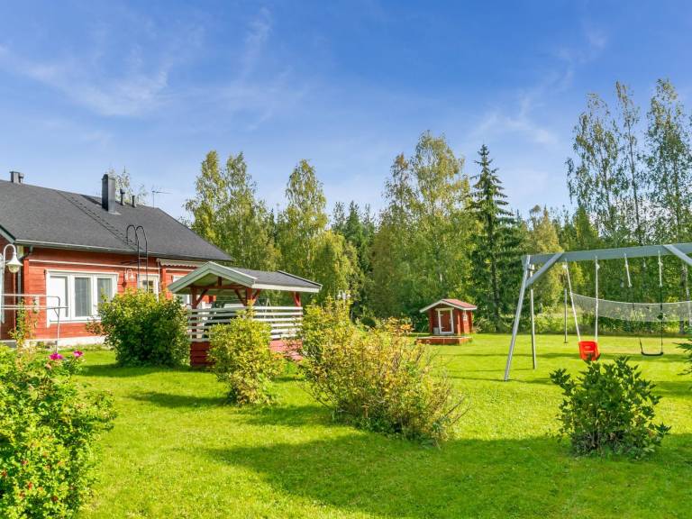 Vacation home with sauna | Nature view — photo 2