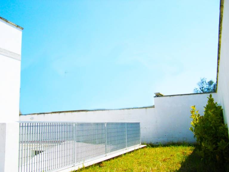 Child-friendly big villa with yard | Pets allowed — photo 2