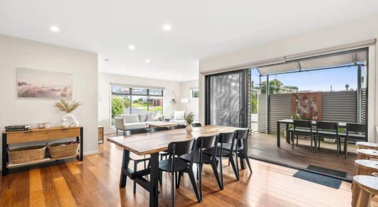 497 m&sup2; Ferienhaus