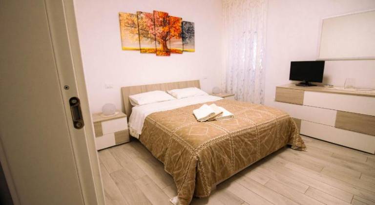 Holiday apartment with 2 rooms for 4 persons — photo 2