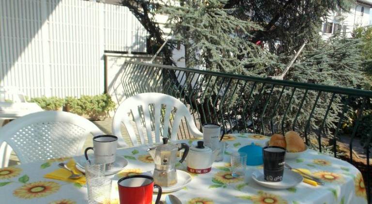 Charming holiday apartment with patio | Close to the beach | Pets are welcome — photo 4