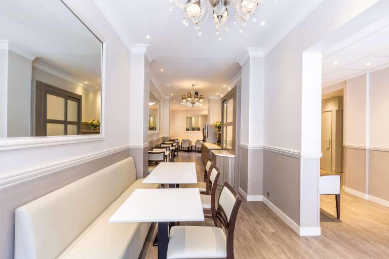 Sure Hotel by Best Western Paris Gare du Nord in Aubervilliers