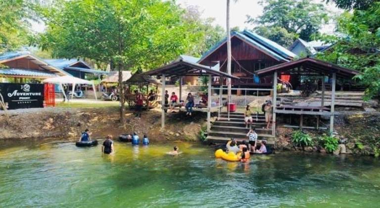 Adventure Point Resort By Sali in Phetchaburi