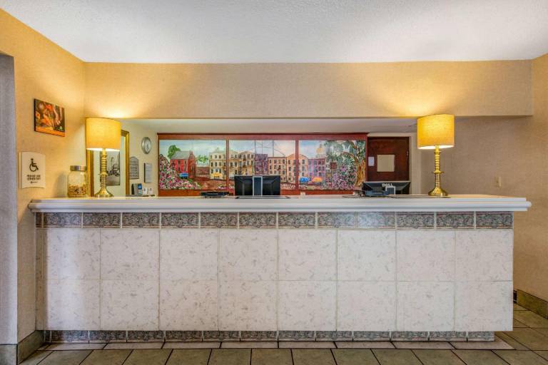 Quality Inn Savannah Historic District — photo 5