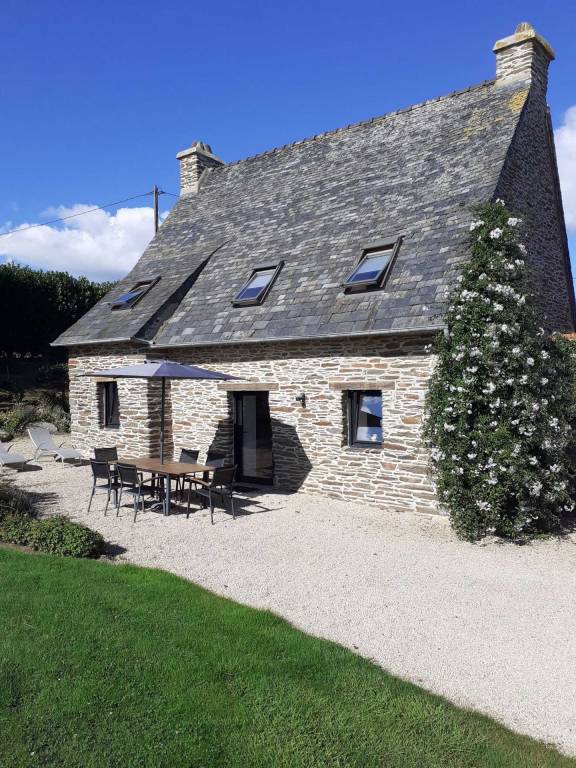 Ferienhaus in Plou&eacute;nan&comma; Plougoulm f&uuml;r max. 5 Personen am Atlantik