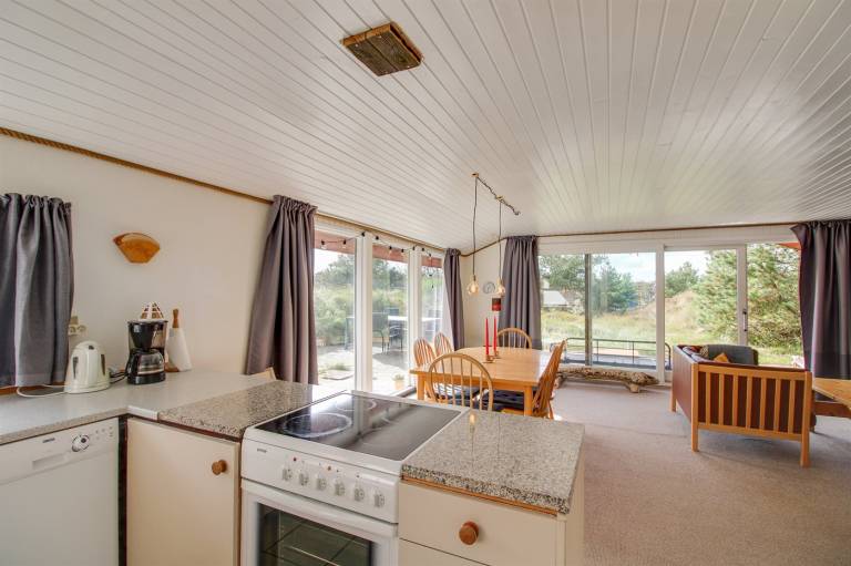 Fully equipped lovely vacation home with terrace & sauna | Sea view | Pets are welcome — photo 2