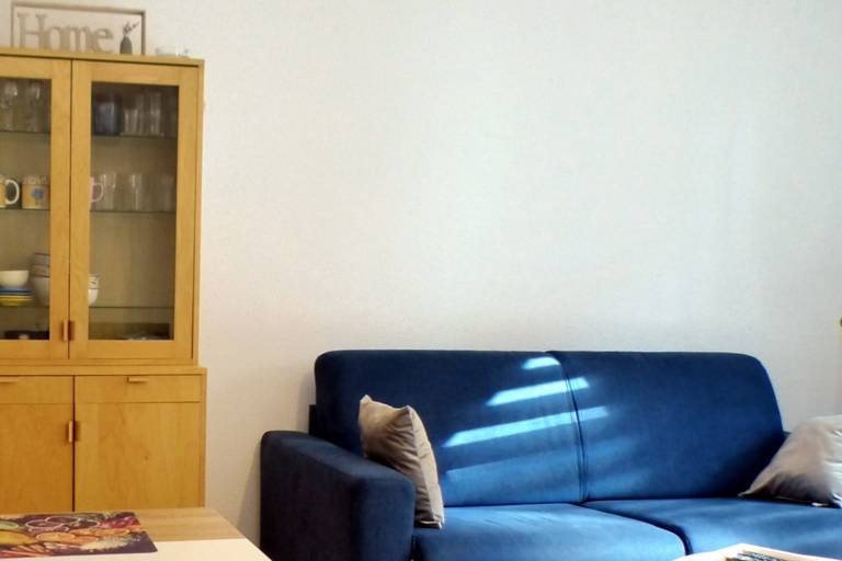 Rental apartment with patio — photo 3