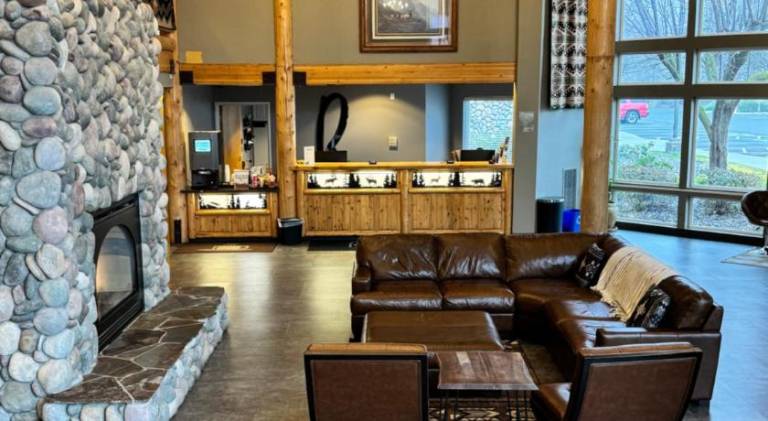 River Lodge and Cabins — photo 3