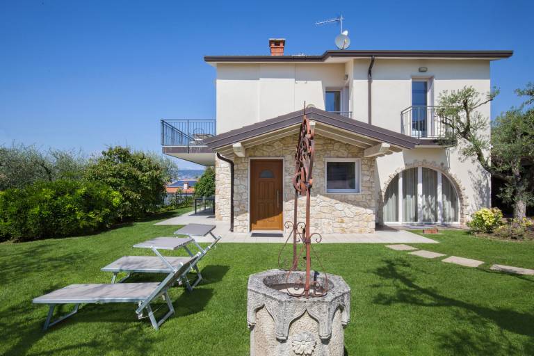 Villa Lisi With Pool in Affi
