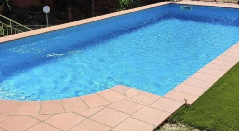 Apartment with patio & private pool | Close to the beach | Pets allowed in Beaulieu-sur-Mer