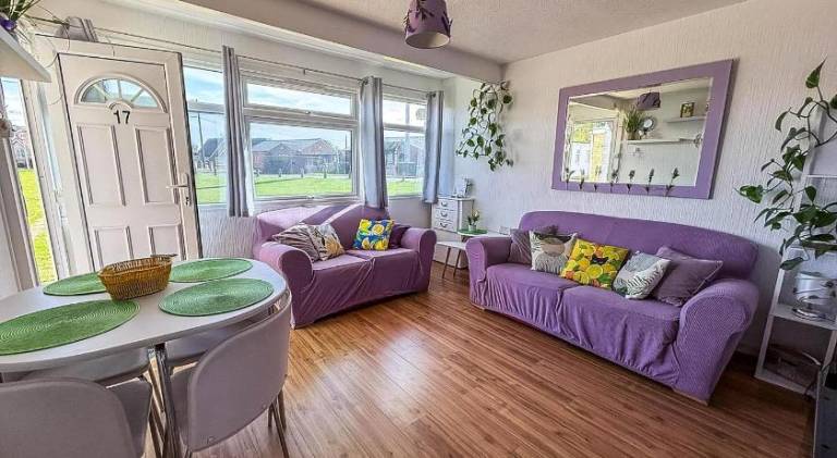 Chalet with 2 rooms for 5 persons — photo 2