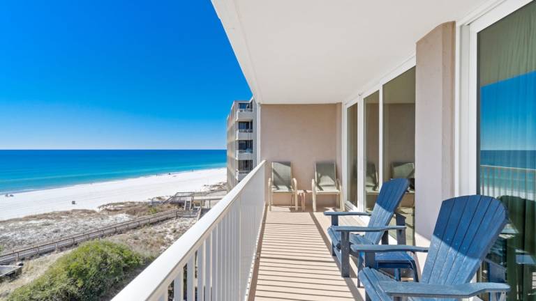 Condo with heated pool | Sea view — photo 4