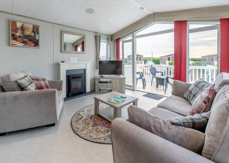 House  Looe