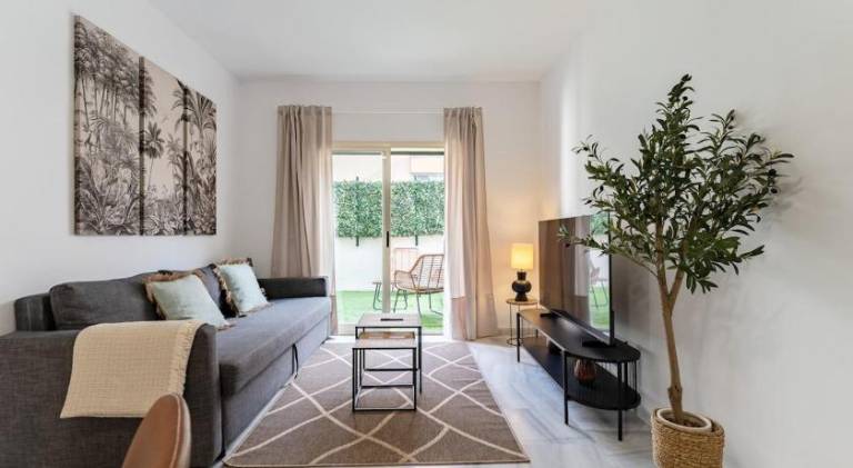 Premium 1bed penthouse with terrace in the Center — photo 2