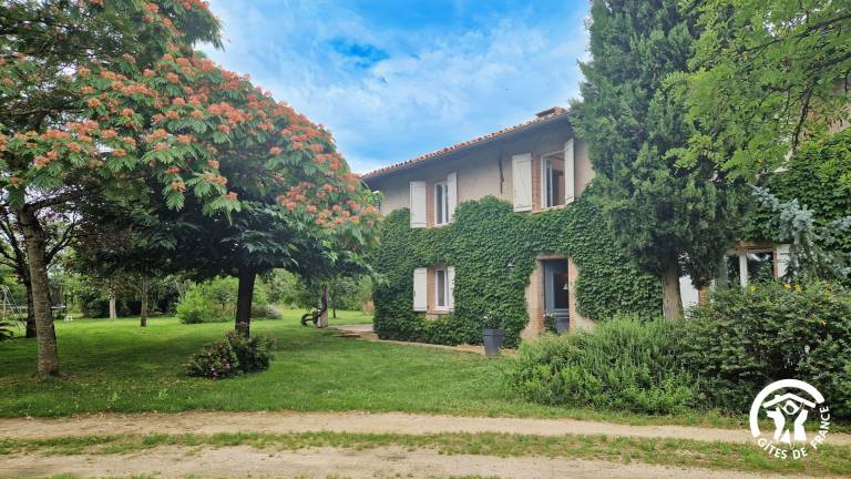 Fully equipped gite with private pool, garden & terrace | Dogs allowed — photo 3