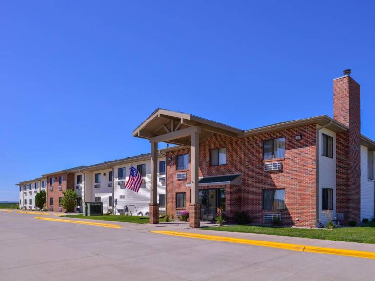 Americas Best Value Inn Missouri Valley — photo 2