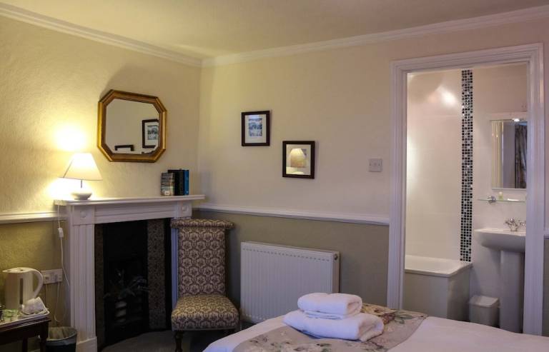 Bed and breakfast  Lyme Regis