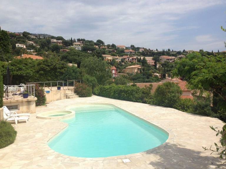 Hus  Le Lavandou