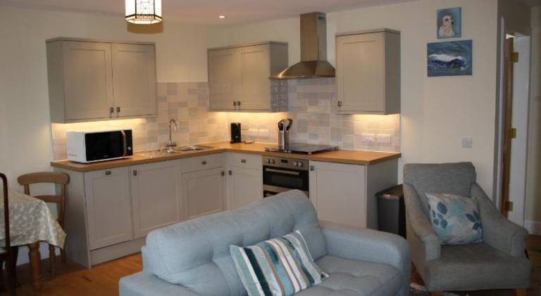 House with 2 rooms for 4 persons — photo 2