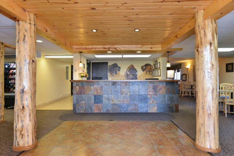 Super 8 by Wyndham Rapid City — photo 5