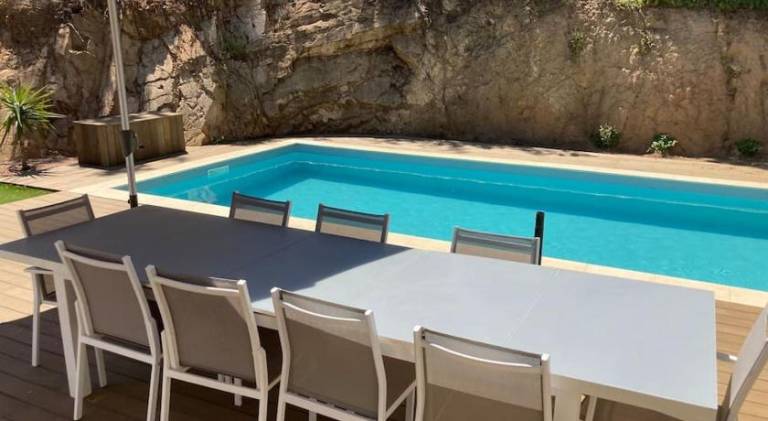 House with grill, yard & patio in Porto-Vecchio