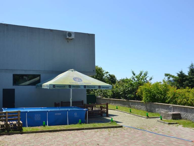House  Urekhi