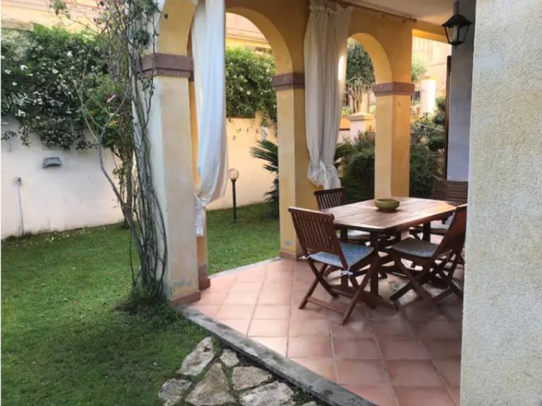 Fully equipped villa with pool, terrace & grill | Pets allowed — photo 3