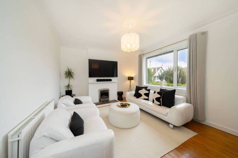 Taigh Tatha - stylish 3 bed home — photo 5