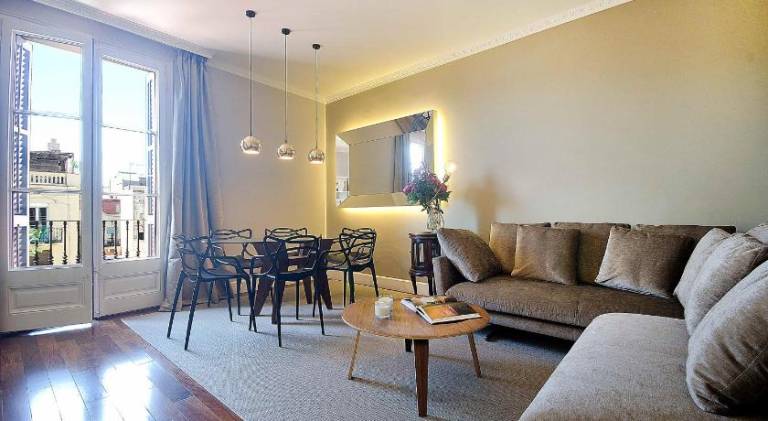 Three bedroom apartment in Gran de Gracia - You Stylish Apartments in San Ramon, CA