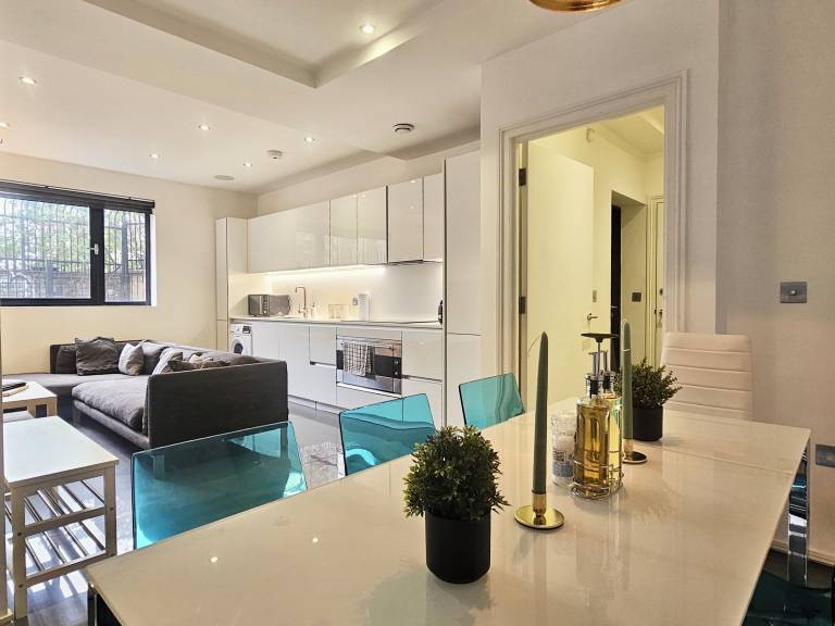 Apartment  Stoke Newington