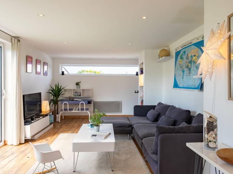 Fully equipped vacation home with yard, patio & barbeque | Pet-friendly — photo 2