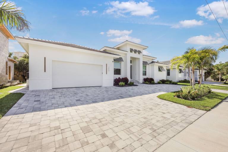 House Marco Island
