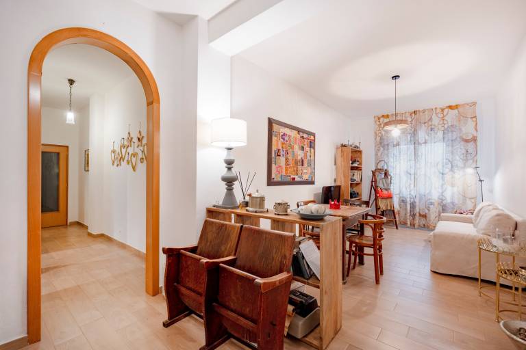 Seaside Suite just steps from the sea — photo 2