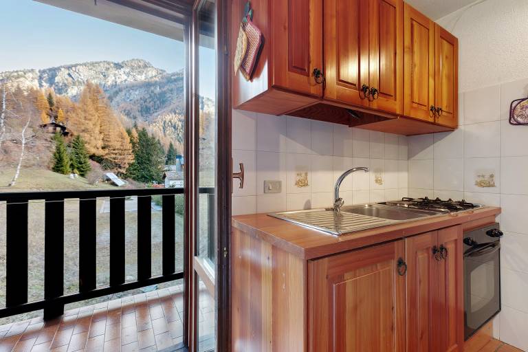 Apartment 'Gigi E Laura' with Mountain View, Balcony and Wi-Fi — photo 3