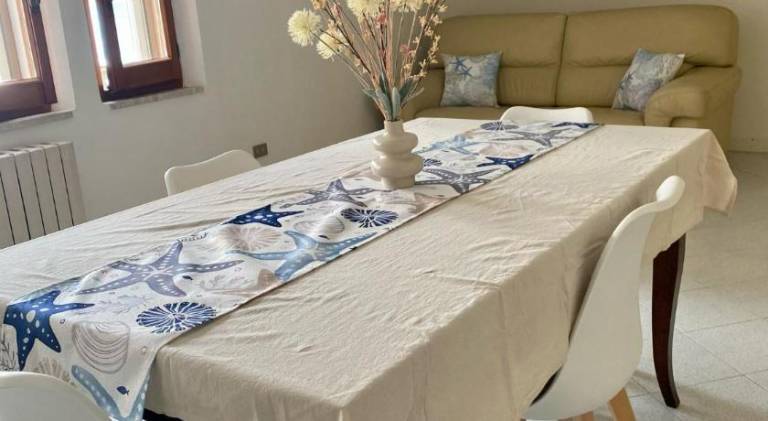 Rental apartment with 1 room for 5 persons in Giulianova