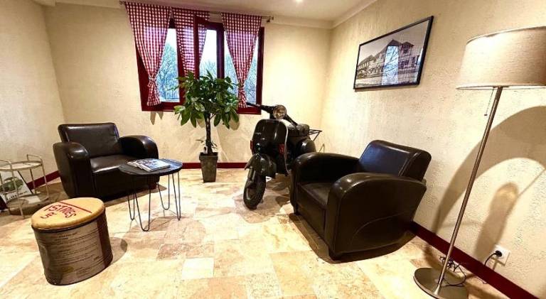 Logis Hotel Les 200 Bornes — photo 5