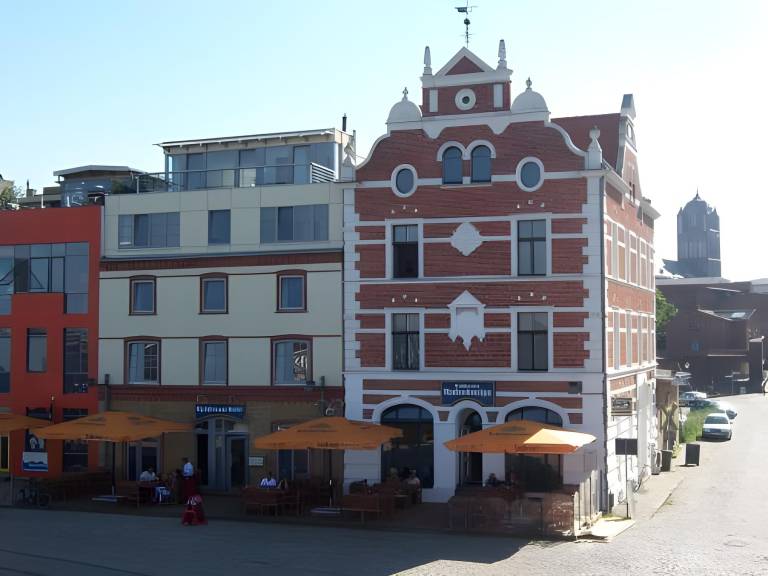 Hiddenseer Hotel in Stralsund