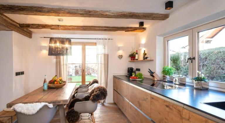 Exklusives Alpenchalet mit Jacuzzi & Sauna fur bis zu 10 Personen — photo 3