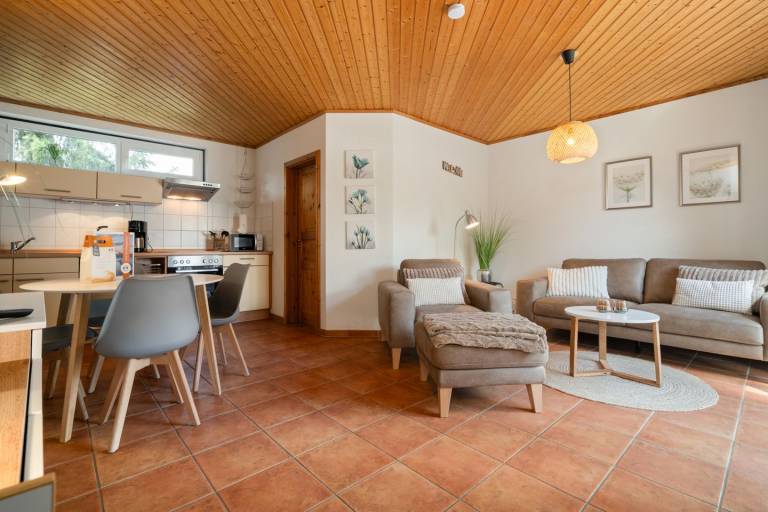 Ferienhaus Blumenhaus unweit der Müritz - mit Garten und Terrasse — photo 5