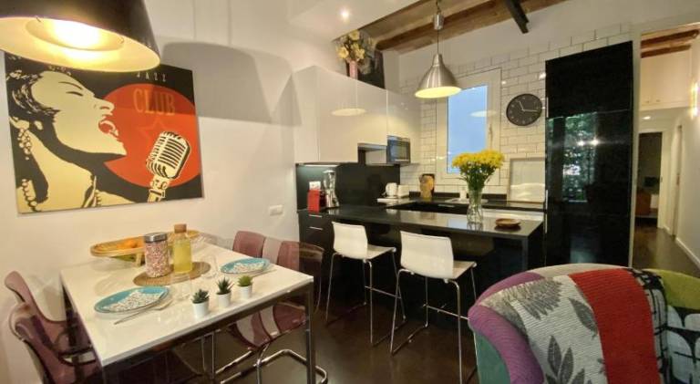 Apartment | Near Magic Fountain of Montjuïc — photo 2