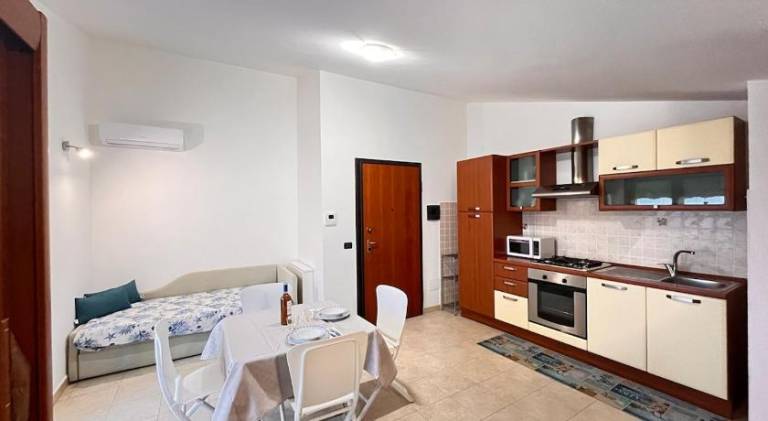 Rental apartment with 1 room for 4 persons — photo 3