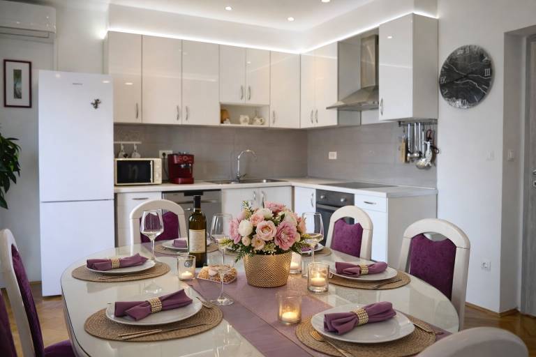 Fully equipped nice apartment with grill & fast internet | Sea view | Close to the beach | Pets are welcome — photo 2