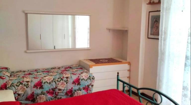 Rental apartment with 2 rooms for 6 persons — photo 2
