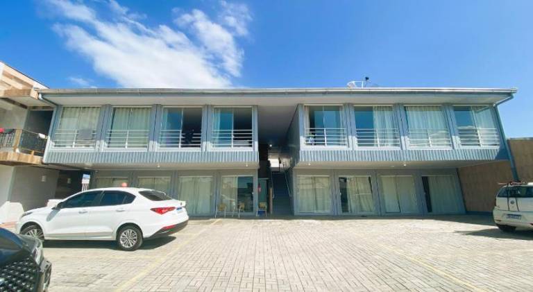 Rental apartment with pool & grill — photo 4