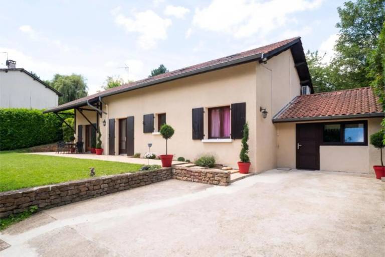 Lyon Mon Amour &ndash; St Vincent Zimmer