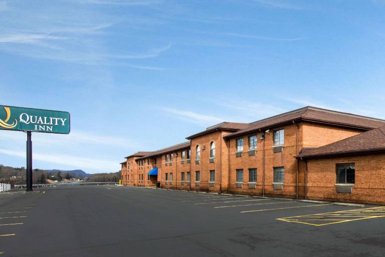Quality Inn Summersville - New River Area in Summersville, WV