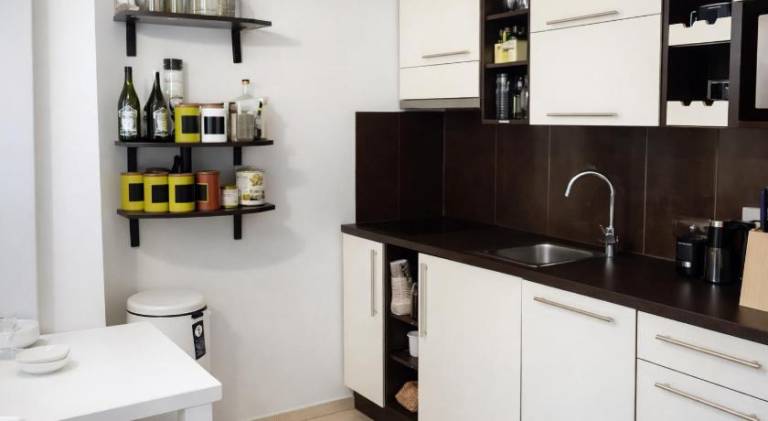 Ample rental apartment | Close to Town Hall Square | Dogs allowed — photo 4