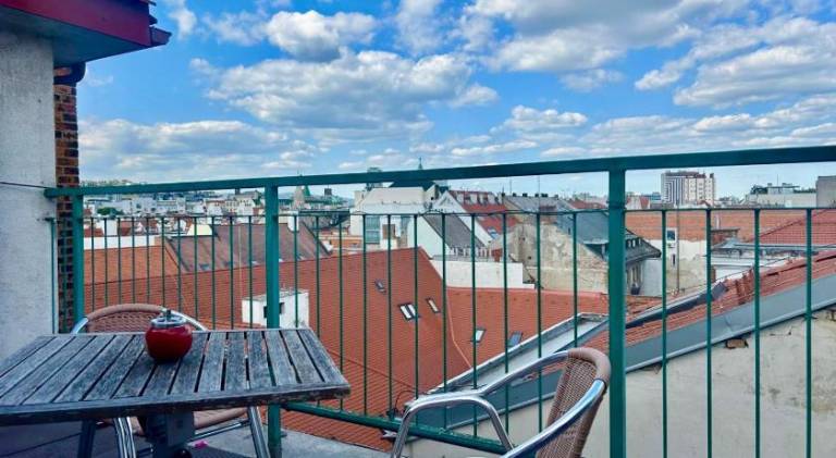 Charming apartment | Next to Bratislava Castle | Dogs allowed — photo 3