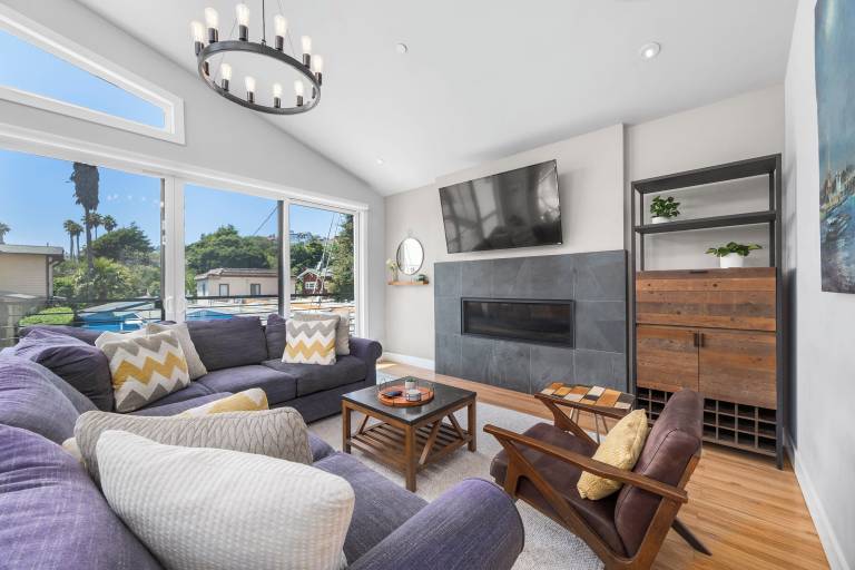 House  Aptos