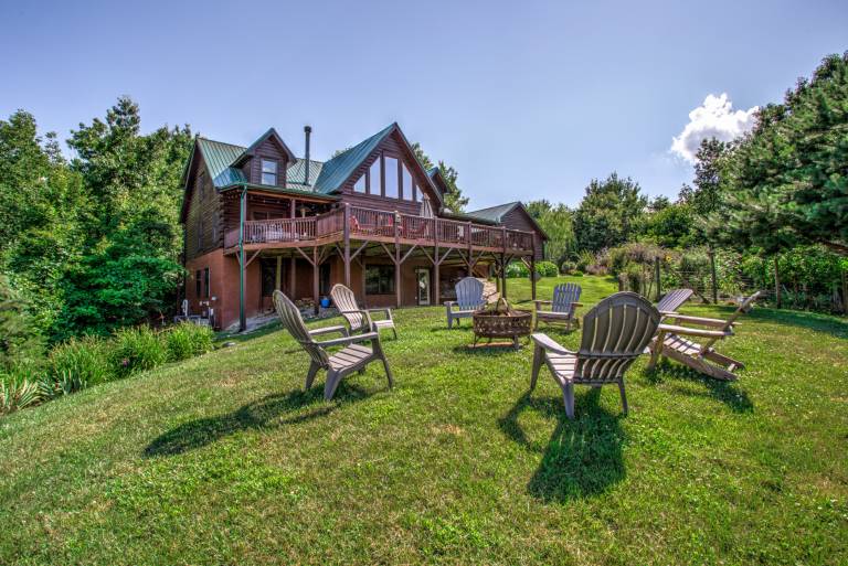House Black Mountain